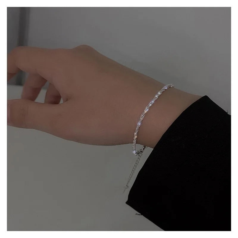 Elise | Silver Spark Chain and Bracelet Set
