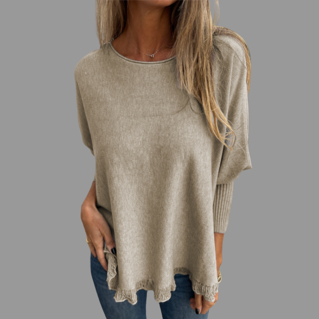 VICTORIANA | ELEGANT FRINGE HEM KNIT TOP