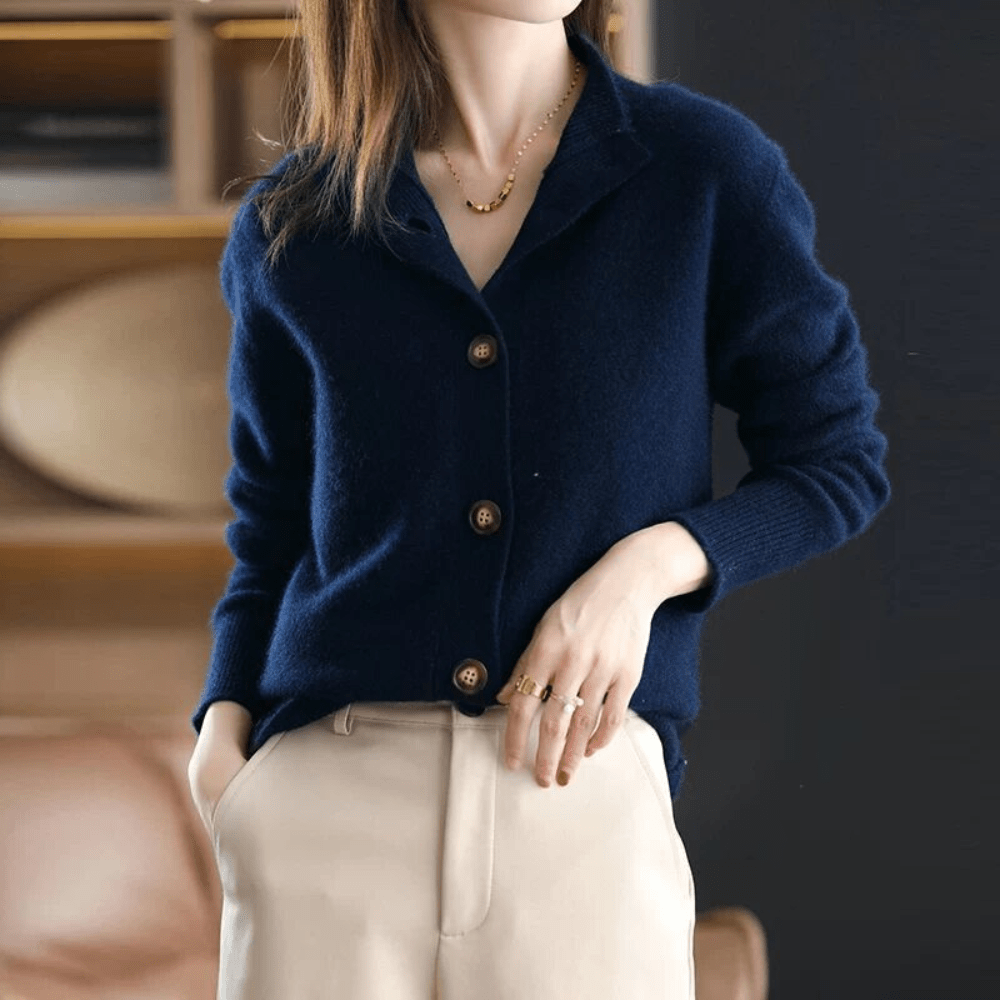 ANNETTE | ELEGANT KNITTED CASHMERE VEST